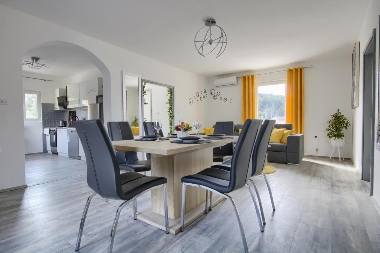 Banj Apartments Villa Mihaela מראה חיצוני תמונה